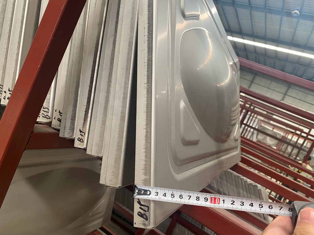 不銹鋼水箱生產(chǎn)廠家(圖3)