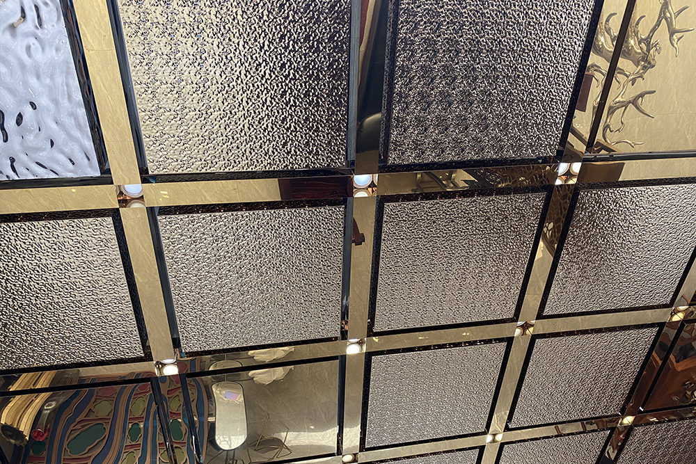 彩色不銹鋼板材(圖3) 彩色不銹鋼板材(圖3)