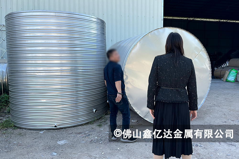 不銹鋼承壓水箱(圖4) 不銹鋼承壓水箱(圖4)